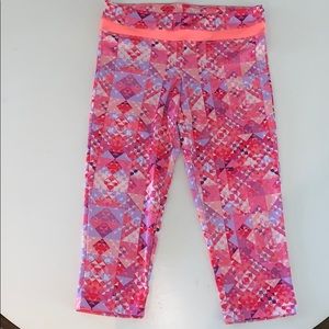 Aeropostale Live Love Dream Capri M